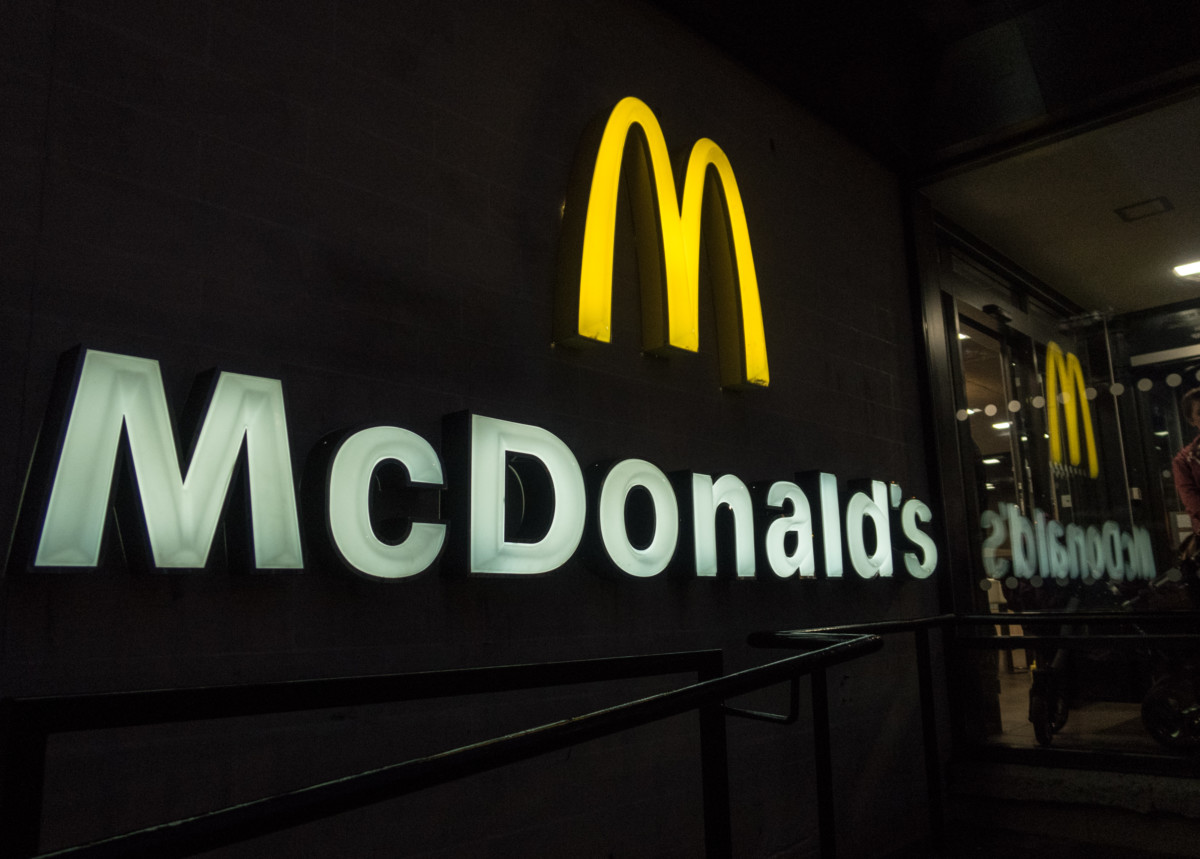 “World Menu Heist” di McDonald’s, sfrutta una rapina immaginaria per la sua nuova campagna pubblicitaria
