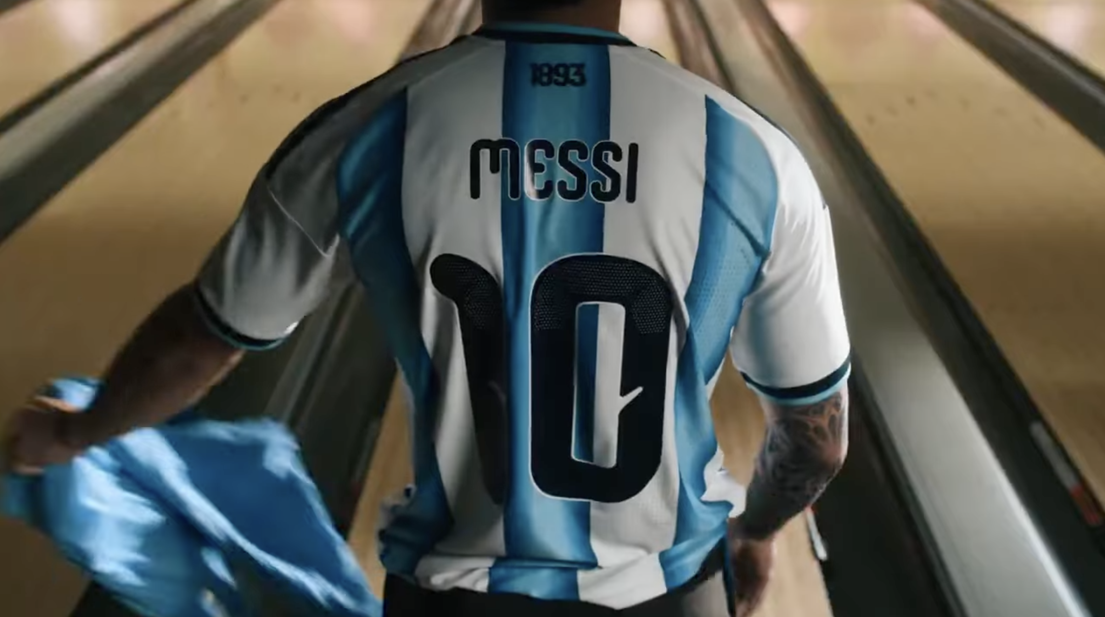 Adidas ha trasformato l’allenamento in follia cinematografica (e funziona)